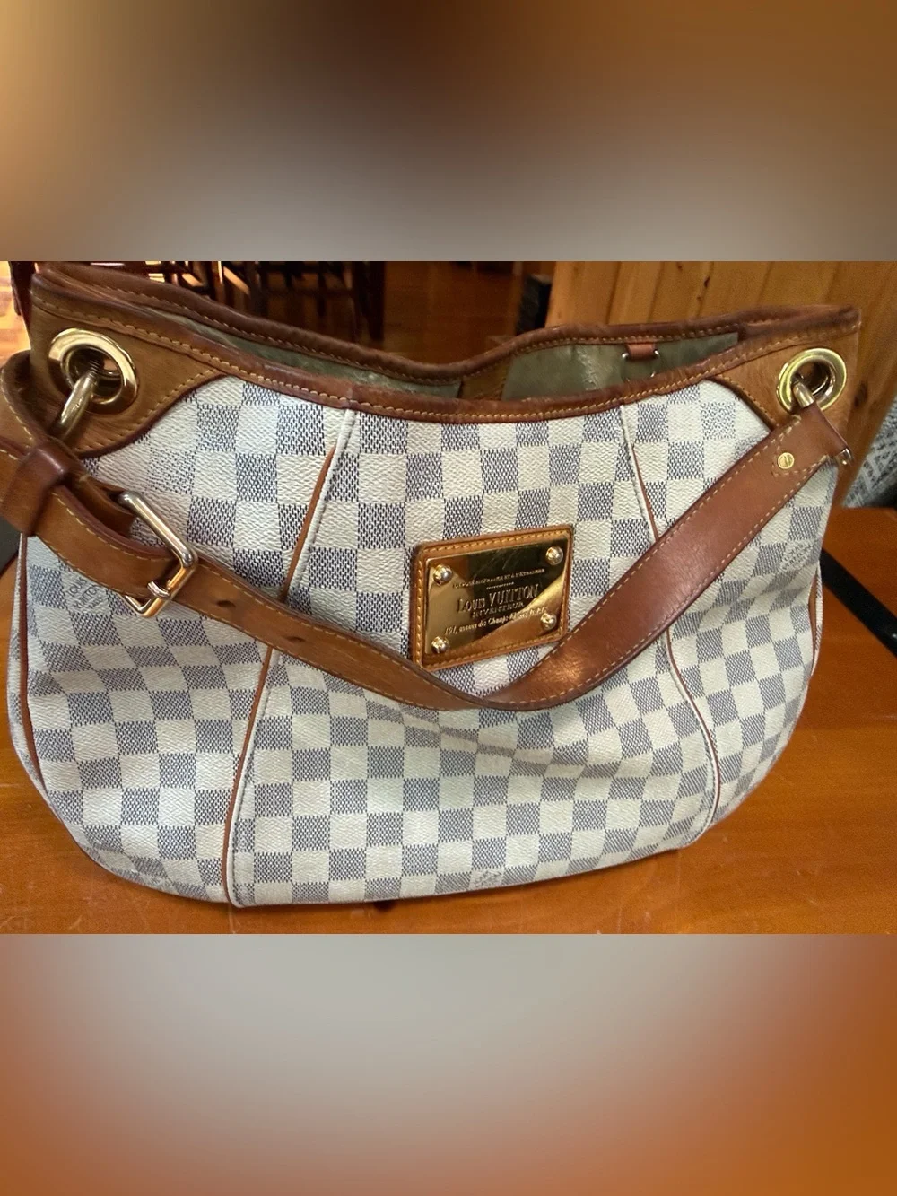 Louis Vuitton Damier hobo